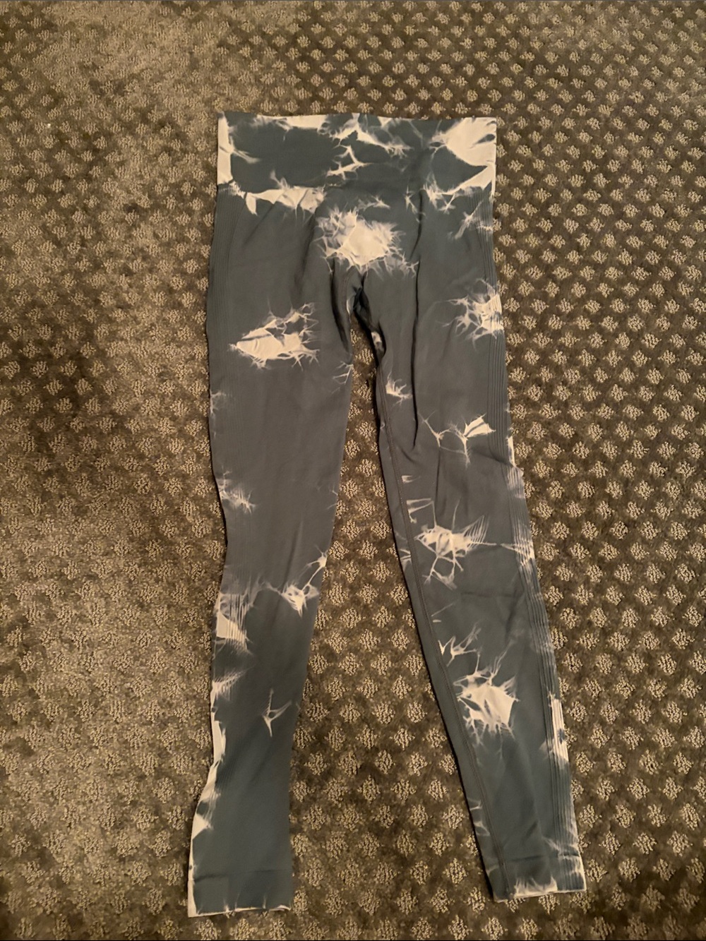 Tie-Dye Leggings in Slate Blue and White